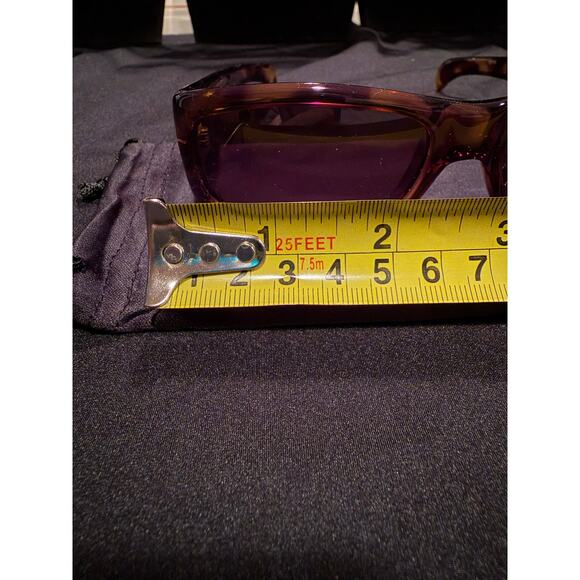 INI+IUM / Initium Brand Tortoise Shell Sunglasses Barely Used